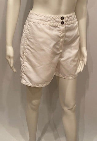 96P, 1996 Spring Vintage Chanel Boutique White Nylon Sport Shorts US 6