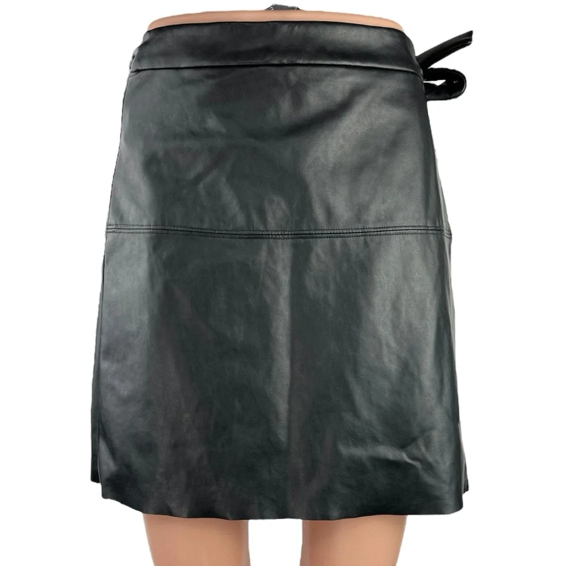 Aritzia Wilfred Free Black Spurlock Faux Leather Tie Waist Mini Wrap Skirt Sz S