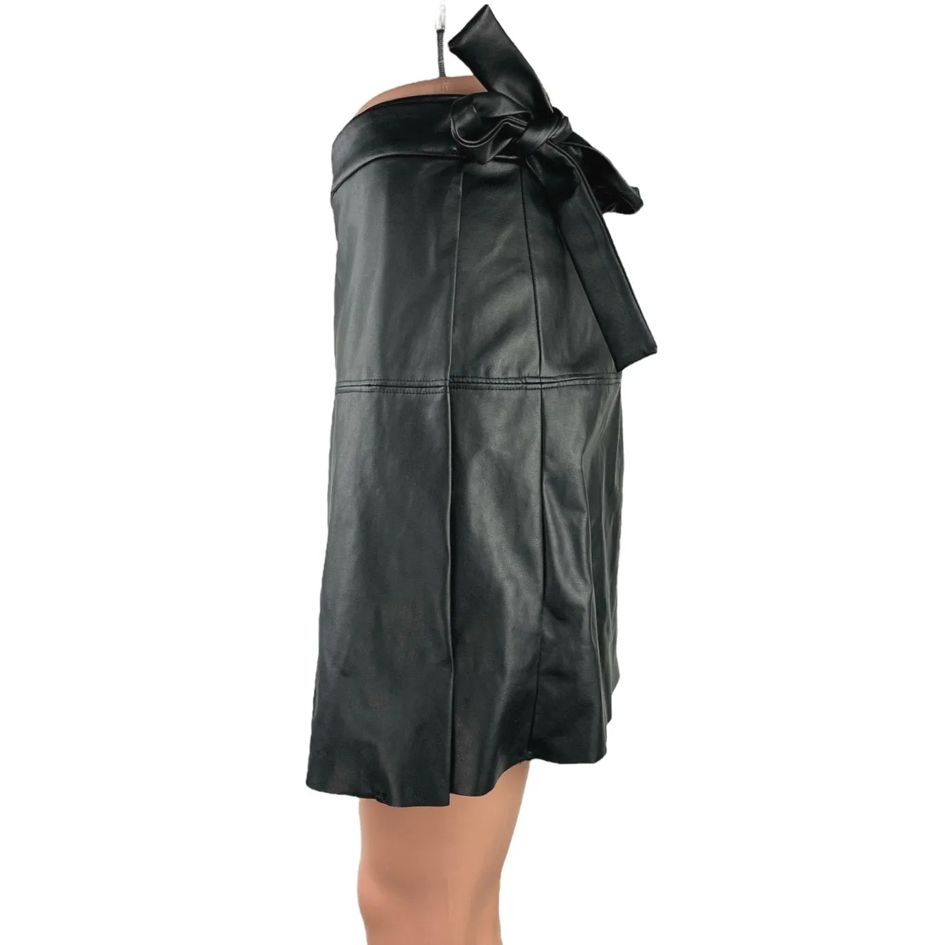 Aritzia Wilfred Free Black Spurlock Faux Leather Tie Waist Mini Wrap Skirt Sz S