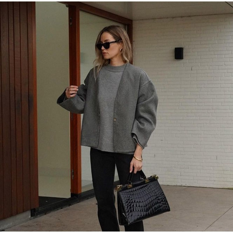 Ashore Shop 2023 Womens Short Coat Gray Knitted Short Coat Woman Autumn Loose Jacket