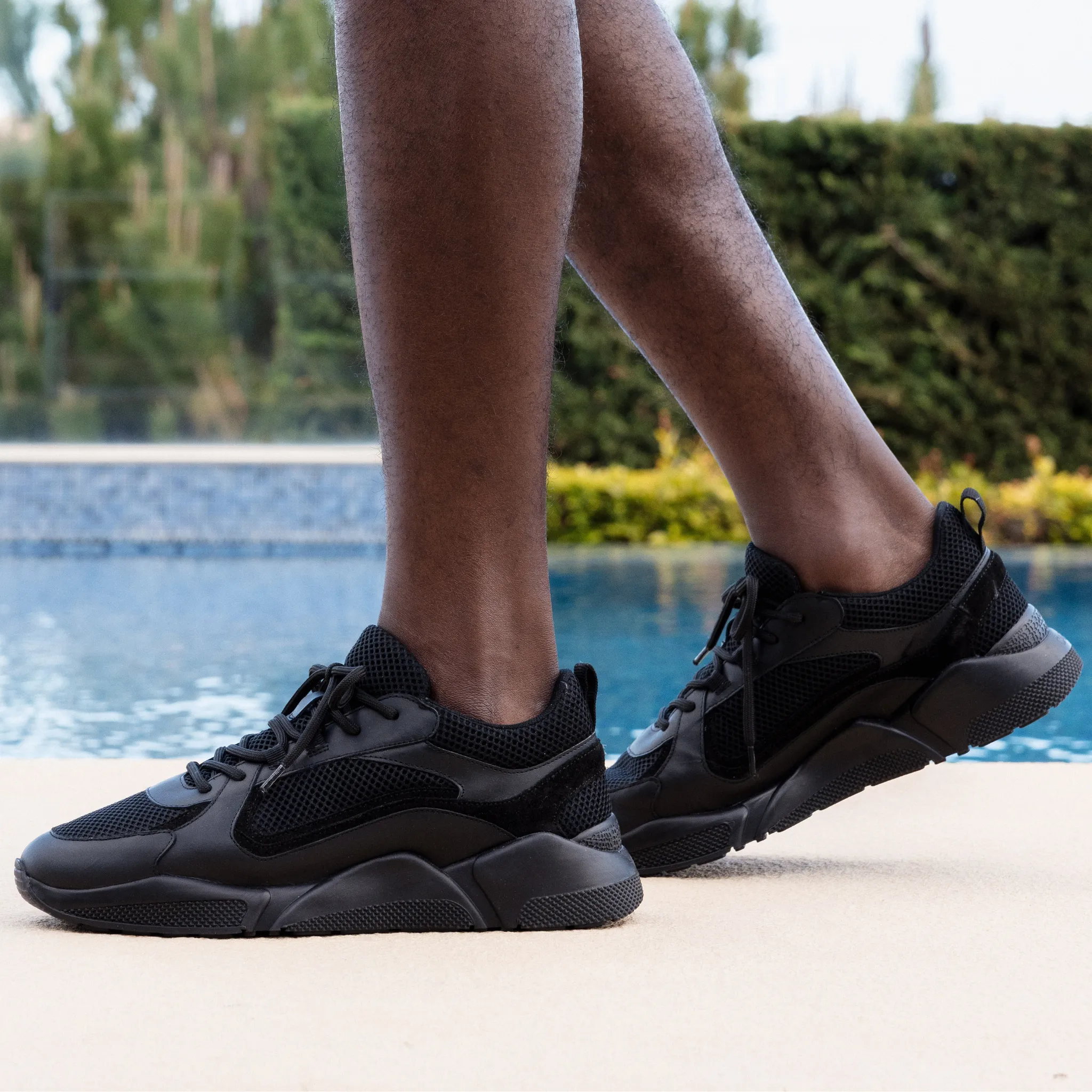 Capo RUNNER Trainer - Triple Black