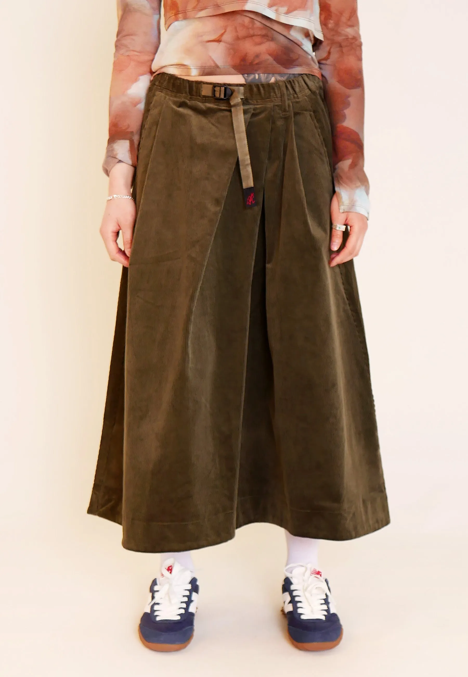 Corduroy Talecut Skirt - Olive