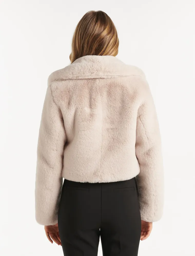 EverNew Amera Crop Faux Fur Coat