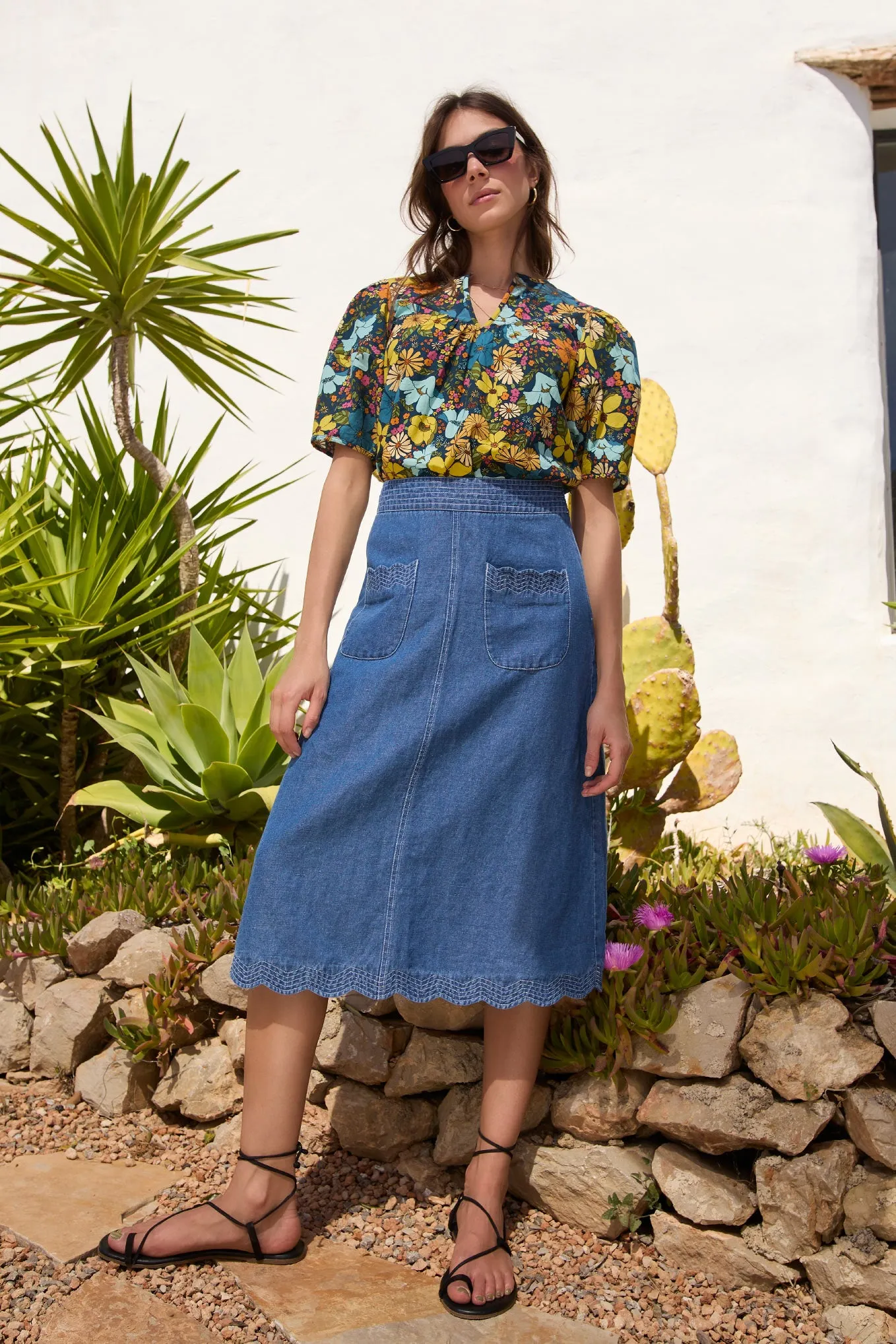 Solenne Scallop Denim Skirt - Mid Wash