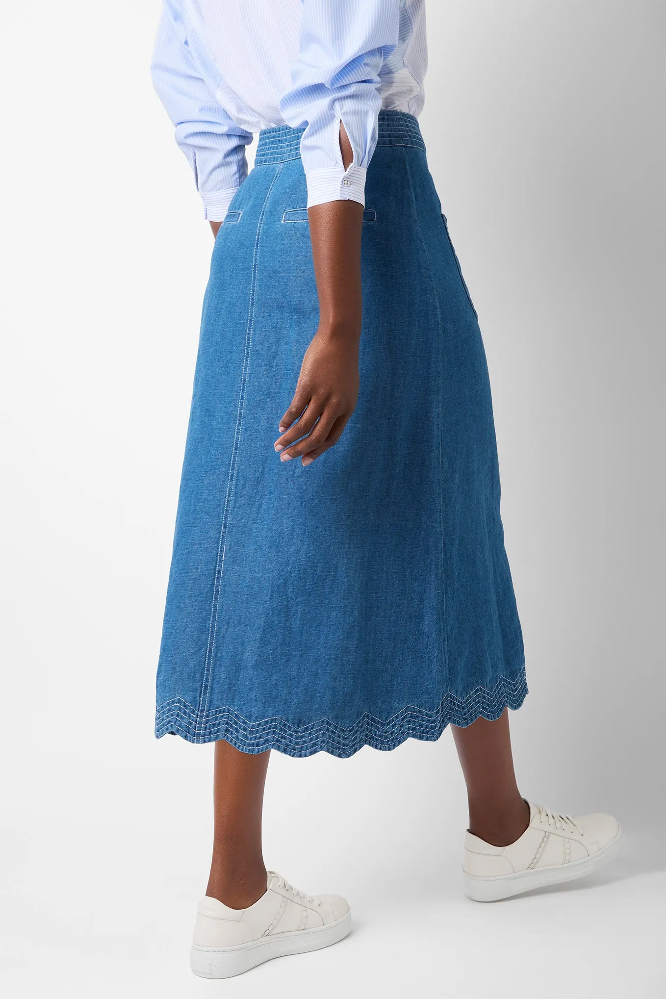 Solenne Scallop Denim Skirt - Mid Wash