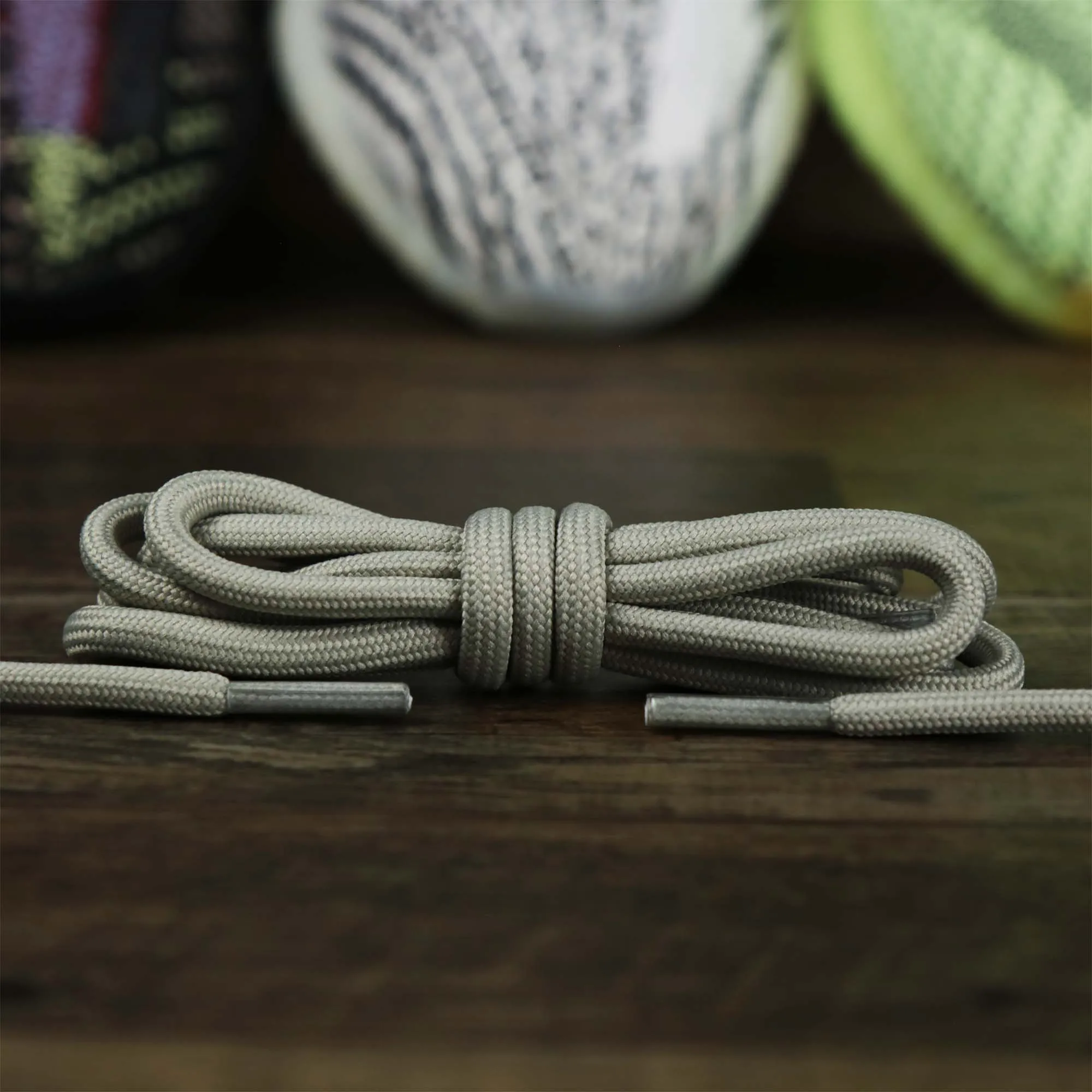 Solid Rope Light Grey Shoelaces with Light Grey Aglets | 120cm Capswag